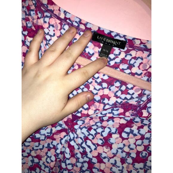 💥Lane Bryant factory abstract polka dot blouse size 14/16 - Picture 2 of 7